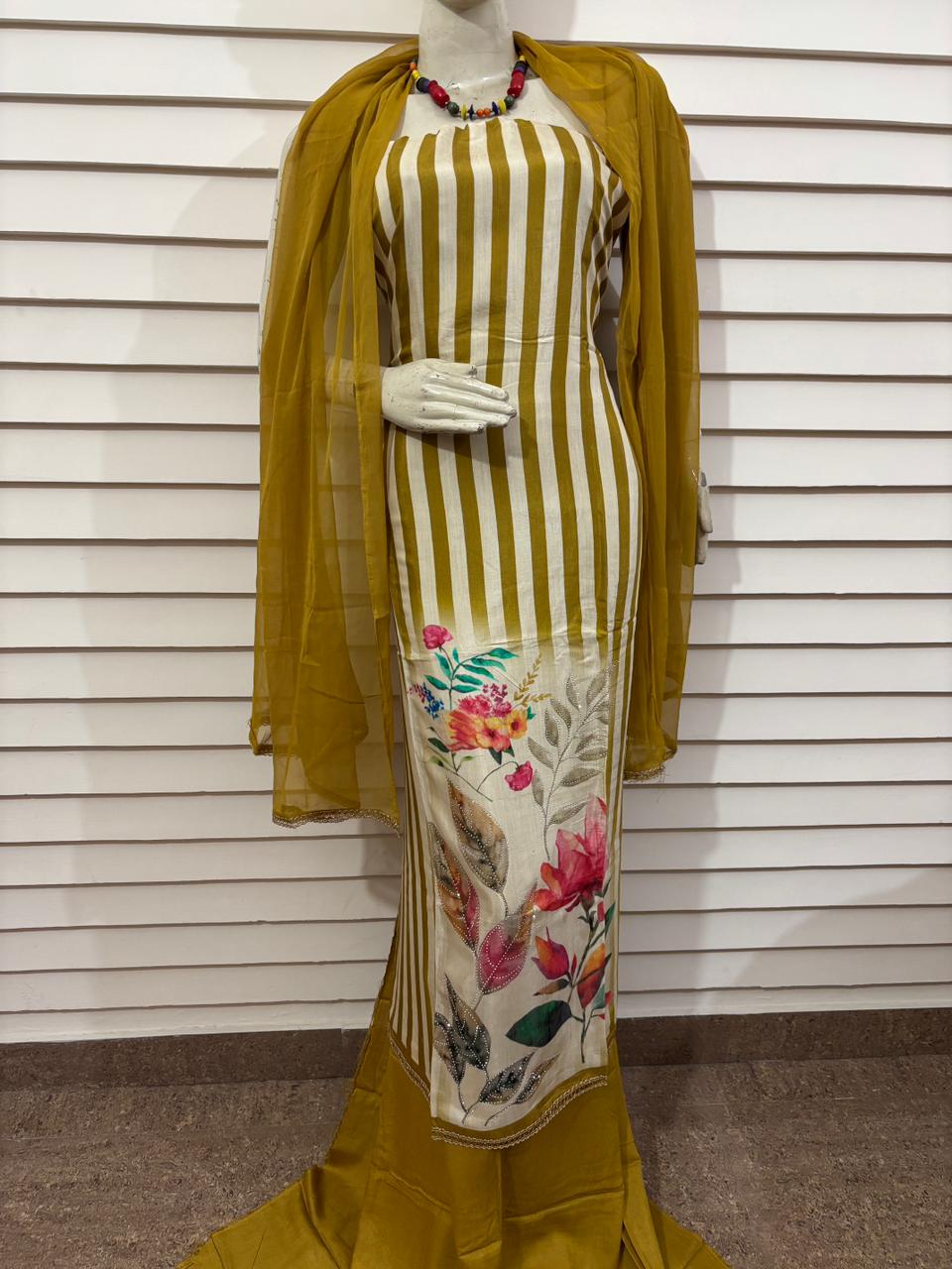 Muslin semi stitched digital print suit